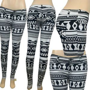 LONDON white and Black Ethnic Print Skinny Jeans Size M